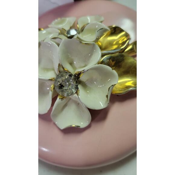 Vintage Powder or Trinket Box, Pink Ceramic Round, Flowers & Rhinestones - Picture 7 of 7